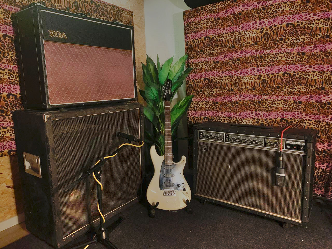 Amps