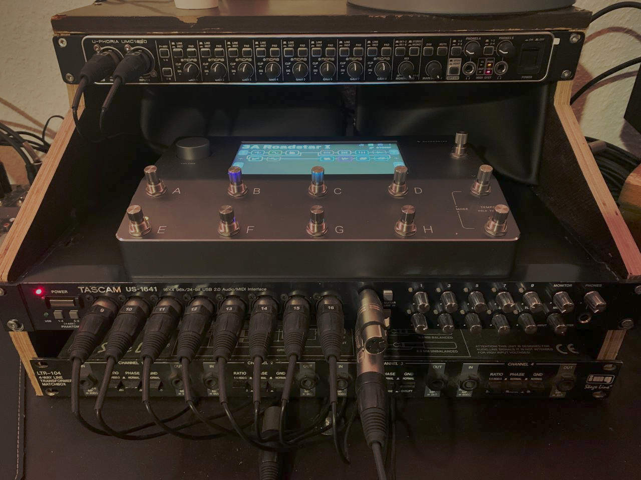 Microphone